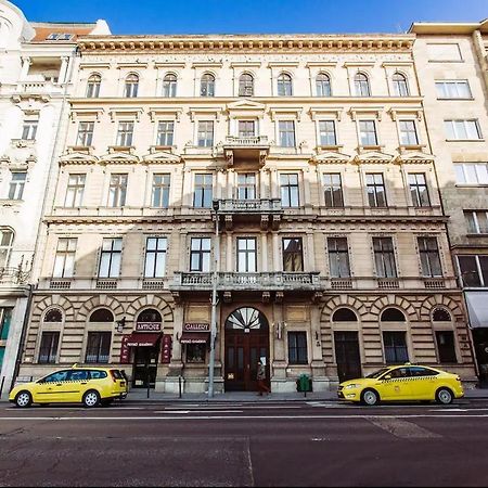 All In 10 Apartment, Bp Downtown Ac 布达佩斯 外观 照片